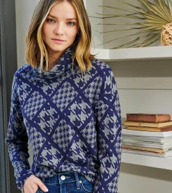 Clearance Funnel Neck Top - Patriot Checks Women Tops