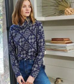 Clearance Funnel Neck Top - Patriot Checks Women Tops